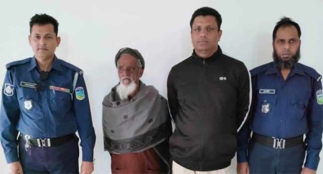 ময়মনসিংহ ইটভাটায় ৫দিন ধরে বেঁধে রাখা শেকলবাঁধা শ্রমিক উদ্ধার
